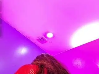 Littleecherry  live sex cam