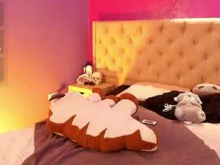 Littleecherry  live sex cam