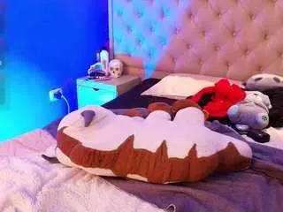 Littleecherry  live sex cam