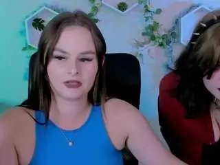 Nikki-kiss  live sex cam