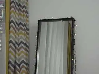 Noreenbeverley  live sex cam