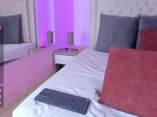 Violeta-santanna  live sex cam