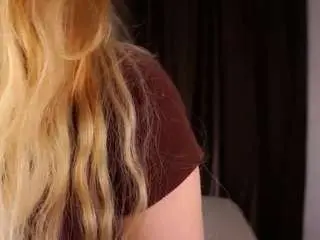 Gaynellharoutunian  live sex cam