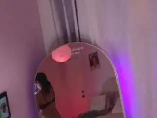Haarii02  live sex cam