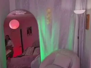 Haarii02  live sex cam