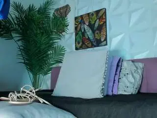 Hellen-sky  live sex cam