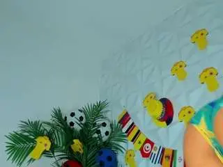 Hellen-sky  live sex cam