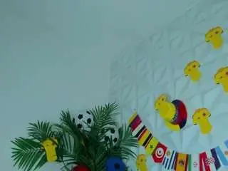 Hellen-sky  live sex cam