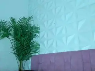 Hellen-sky  live sex cam