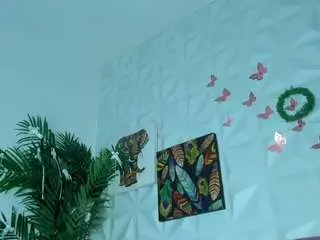 Hellen-sky  live sex cam