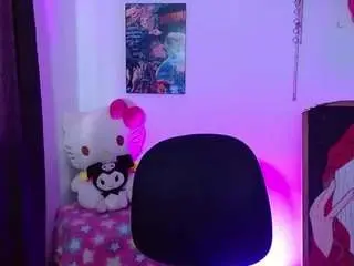 Kittymiauu444  live sex cam