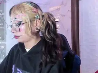 Kittymiauu444  live sex cam
