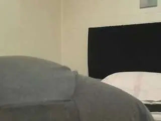 Vickyboobss  live sex cam