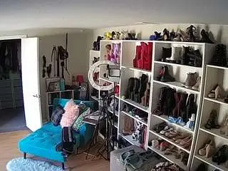 Voyeurcam-missoliviablack-03  live sex cam