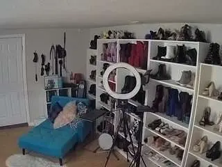 Voyeurcam-missoliviablack-03  live sex cam