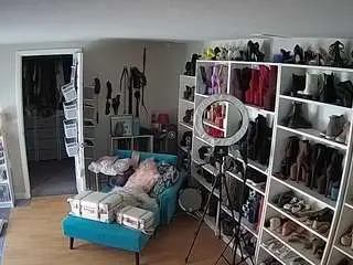 Voyeurcam-missoliviablack-03  live sex cam