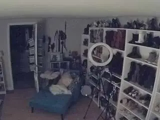 Voyeurcam-missoliviablack-03  live sex cam