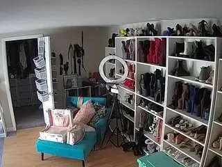 Voyeurcam-missoliviablack-03  live sex cam