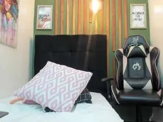 Angelinelove  live sex cam