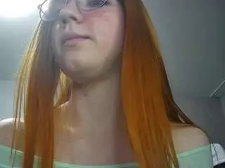 Edwinaswanson  live sex cam