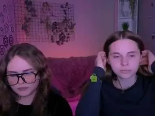 Elli-ashley  live sex cam