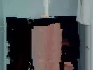 Emilycm  live sex cam