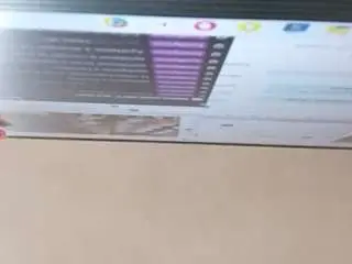 Emilycm  live sex cam