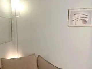 Lelaryan  live sex cam