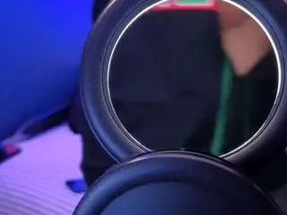 Miacanelaxo  live sex cam