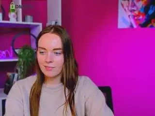 Nicole-muah  live sex cam