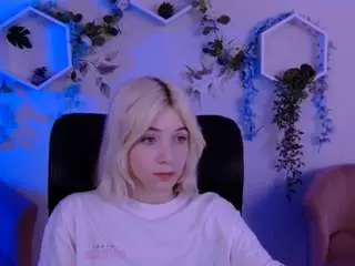 Pure-radiance  live sex cam