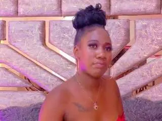 Rossiecameron  live sex cam