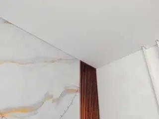 Saraapril-1  live sex cam