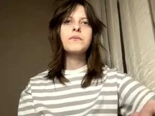 Angeliquelowndes  live sex cam