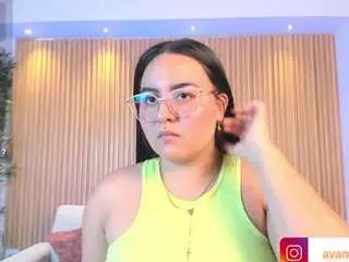 Ava-millerr  live sex cam