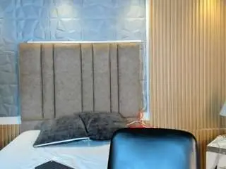 Ava-millerr  live sex cam