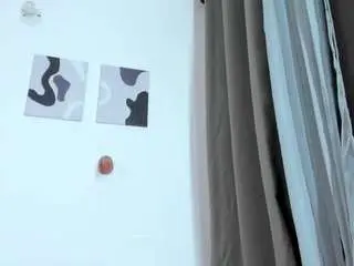 Dulcemelodiaforever  live sex cam