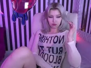 Selenairiss  live sex cam