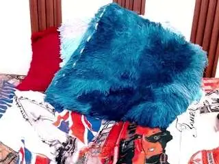 Tabuenoyfresco  live sex cam