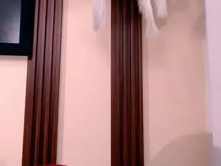 Tabuenoyfresco  live sex cam