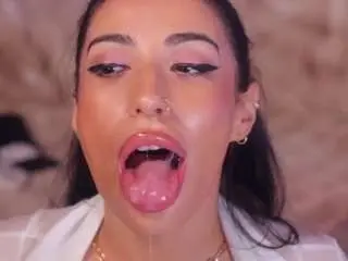 Anaisbloom  live sex cam