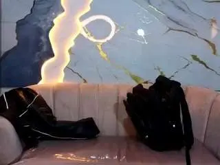 Annie-ackerman  live sex cam