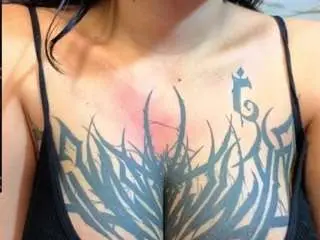 Annie-ackerman  live sex cam
