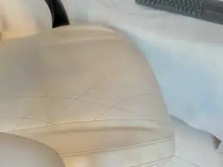 Ariht  live sex cam