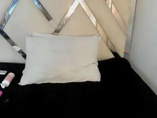 Ariht  live sex cam