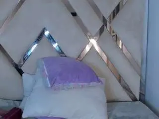 Ariht  live sex cam
