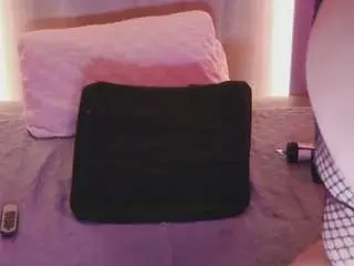 Emmajohnss  live sex cam