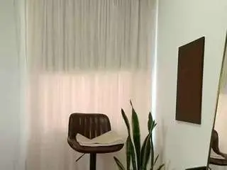 Evafinas  live sex cam