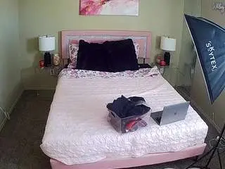 Voyeurcam-whitneyoc-01  live sex cam