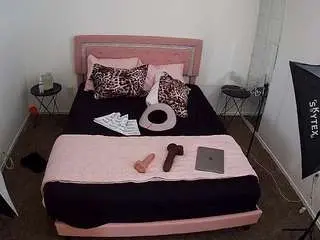 Voyeurcam-whitneyoc-01  live sex cam